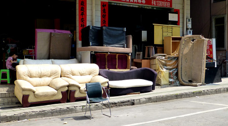 5 Useful Tips for Buying Used Furniture